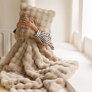 The Fur Rabbit Hair Sofa Blanket Is Simple And Luxurious