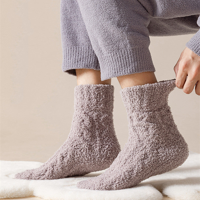 Chaussettes chaudes d'hiver en molleton de corail pour femmes et hommes, chaussettes de sol en velours épais pour dormir à la maison